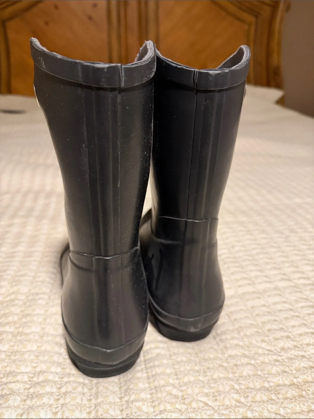 Women Nomad Black  Rain & Snow Boots with Light Gray Laces
